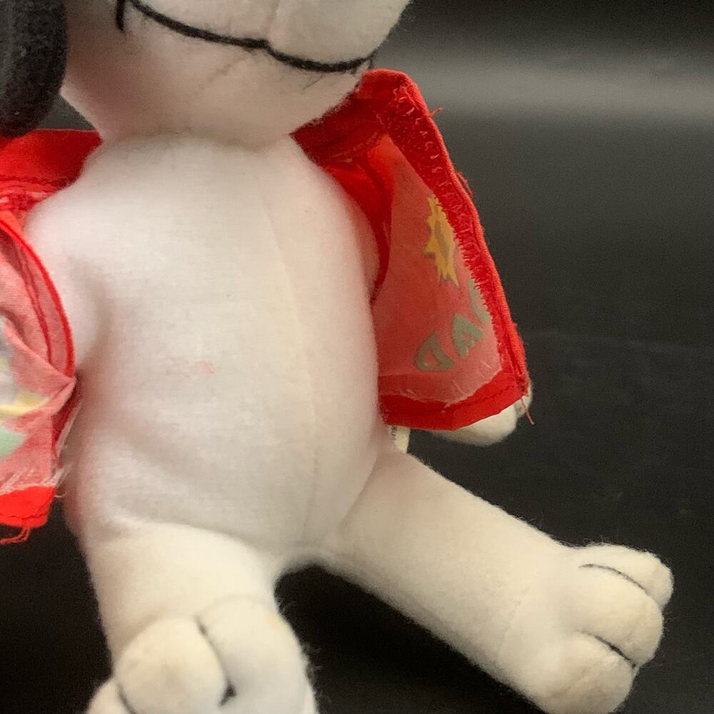 Rare 1968 Snoopy Peanuts Stuffed Plush
Item No 54190 Dad You’re A Sport - Picture 12 of 15